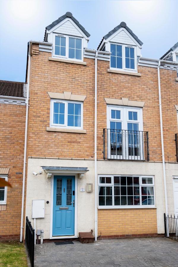 Bright & Modern 4 Bedroom Townhouse Stafford Exterior foto